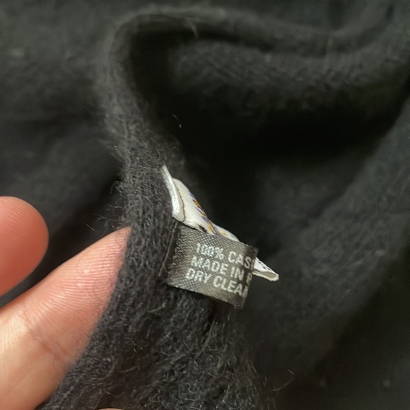 Portolano cashmere scarf - Picture 4 of 6